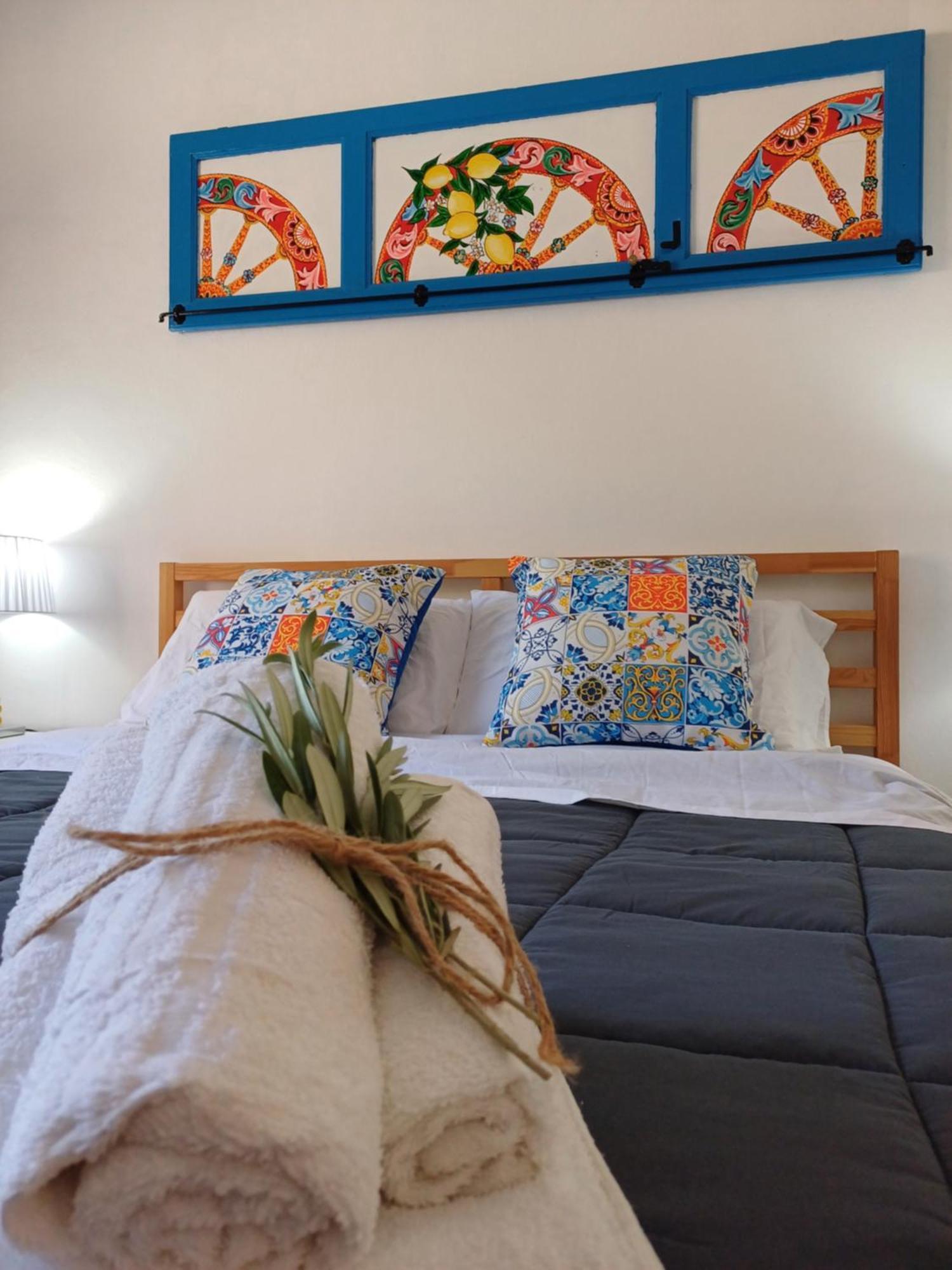 Litoranea Home Santa Flavia Εξωτερικό φωτογραφία